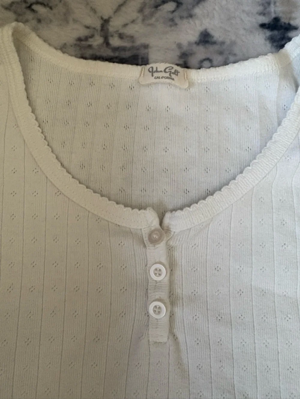 Brandy Melville pointelle baby tee - Picture 2 of 2